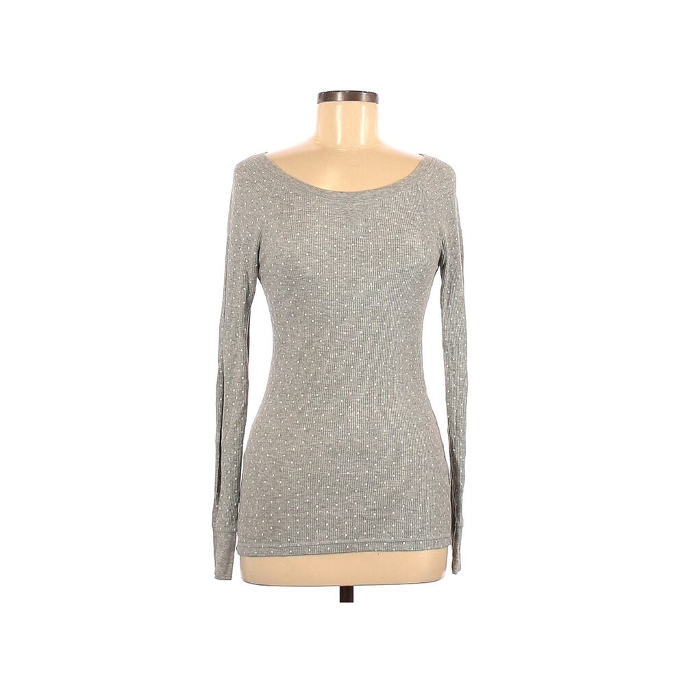 Old Navy Gray Polka Dot Thermal Top